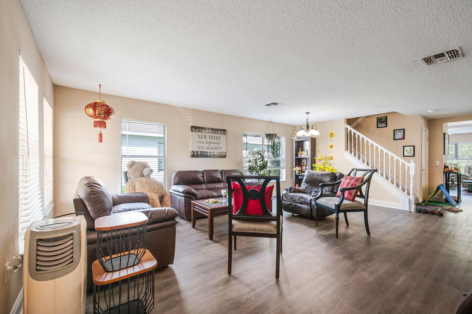 Image 4 of 32 For 3534 Warbler Way