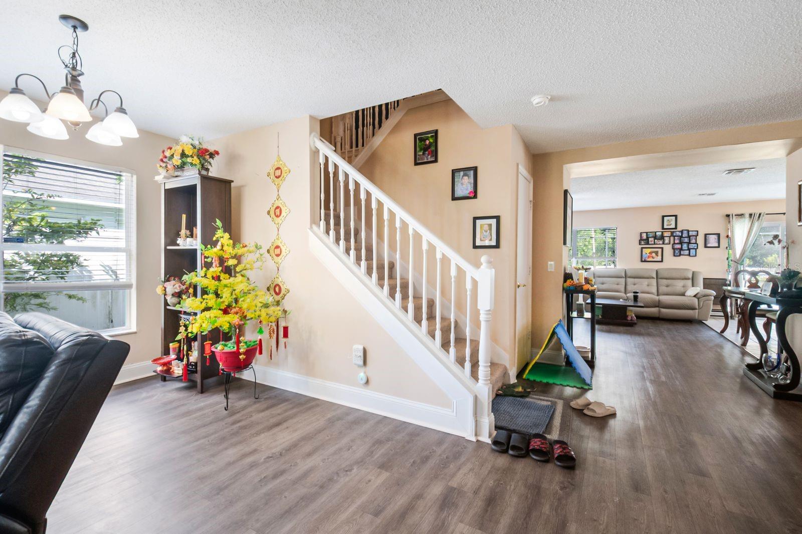 Image 6 of 32 For 3534 Warbler Way