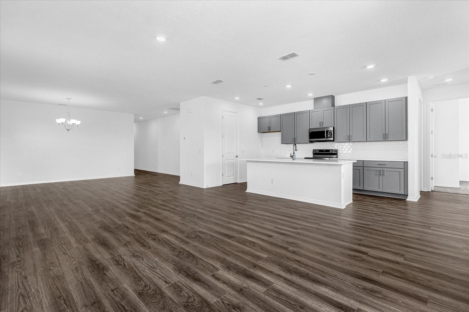 Image 14 of 29 For 2355 Lancashire Street