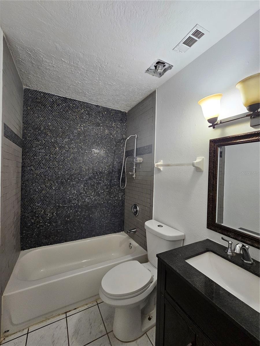 Image 11 of 20 For 158 Burns Avenue