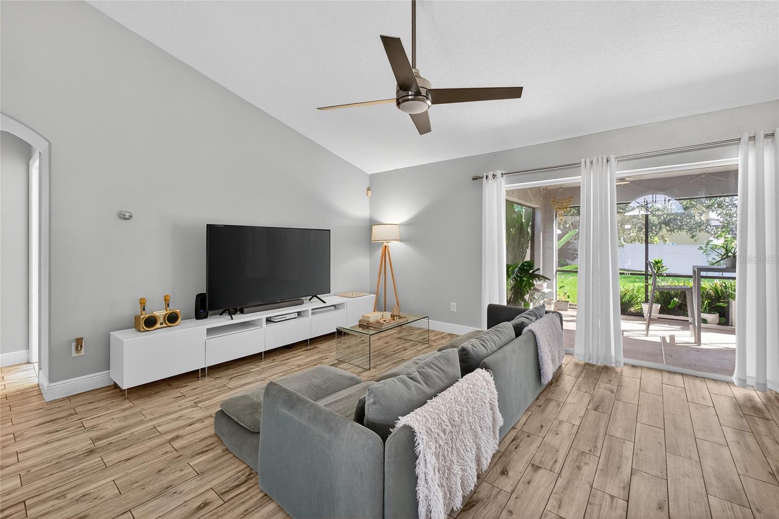 Image 13 of 42 For 348 Dolcetto Drive