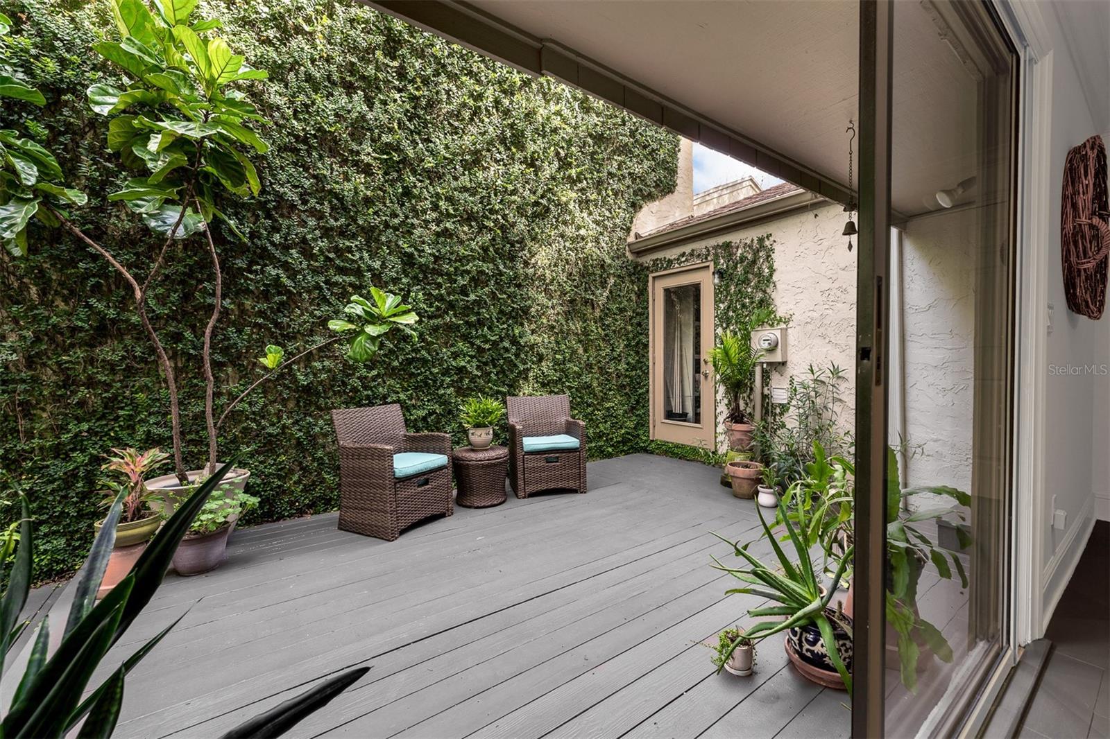 Image 20 of 61 For 203 Weeping Elm Lane