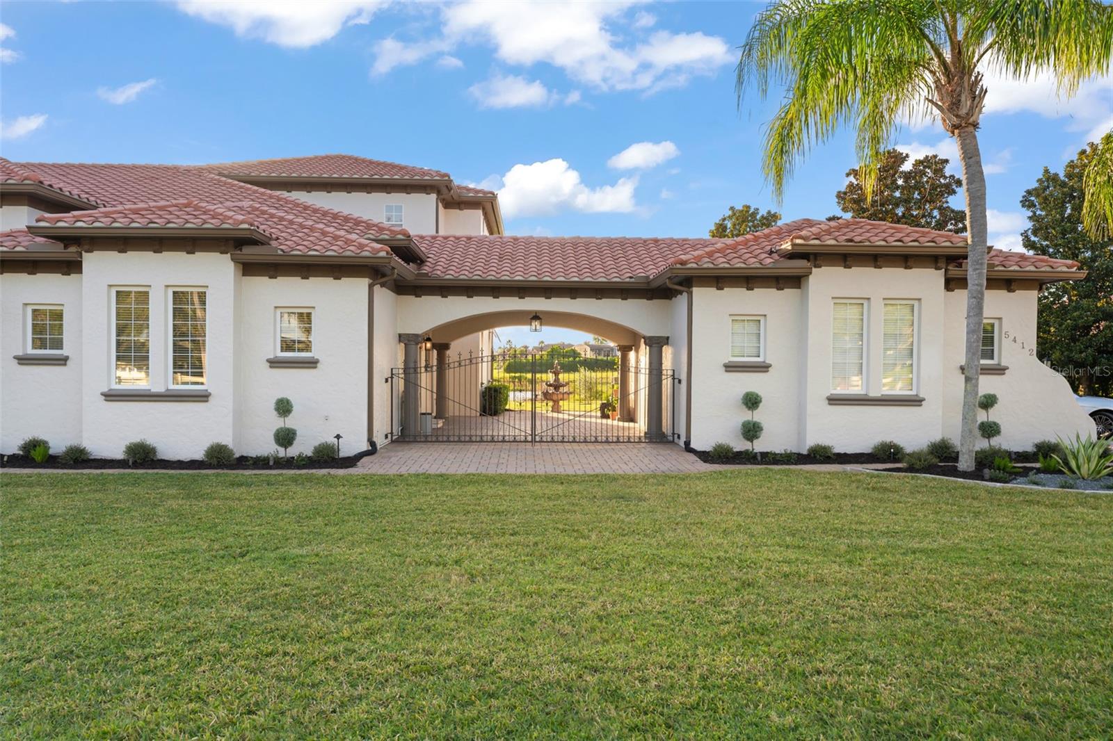 Image 9 of 73 For 5412 Water Creek Drive