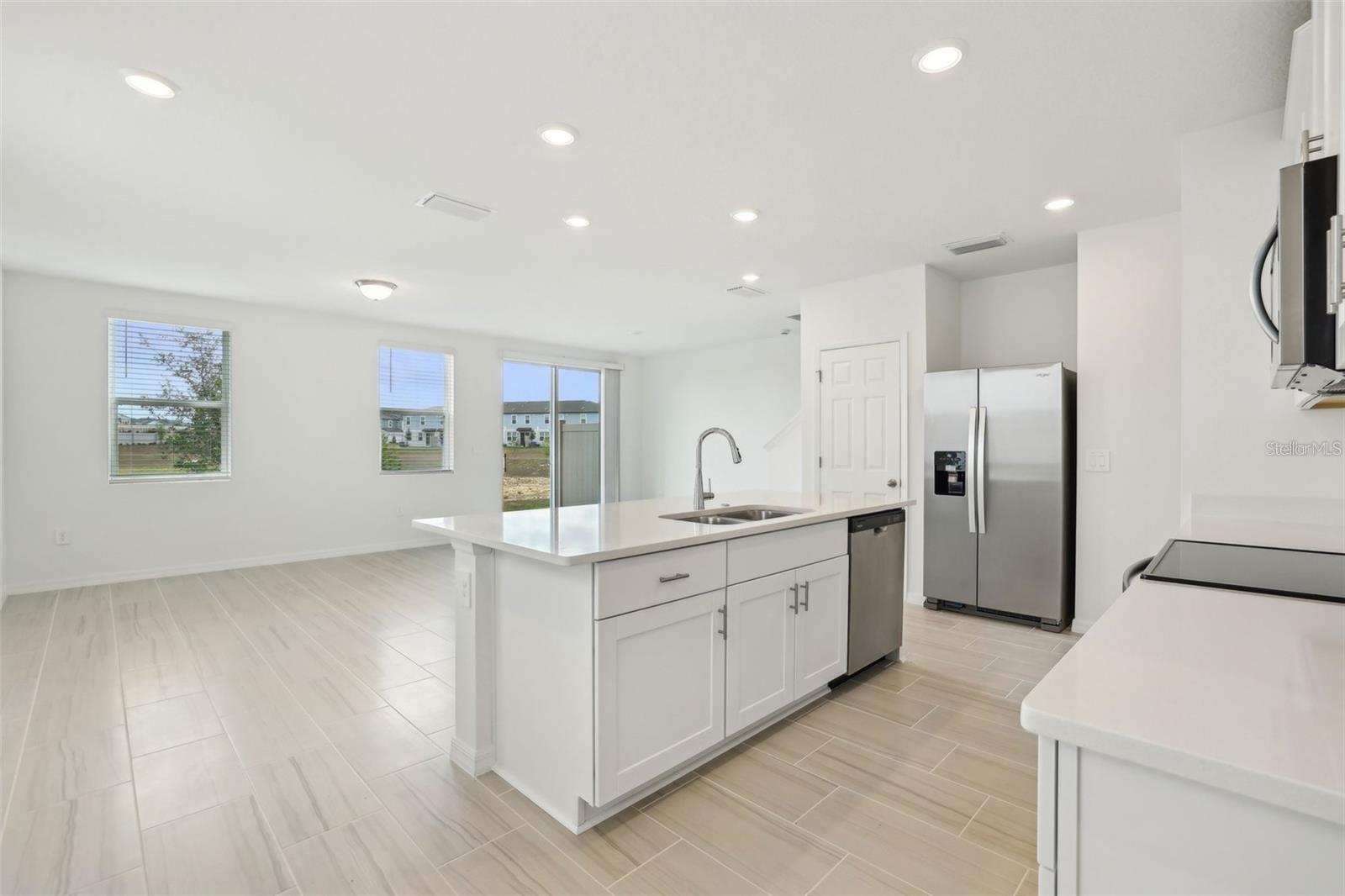 Image 10 of 32 For 16430 Bird Of Paradise Avenue