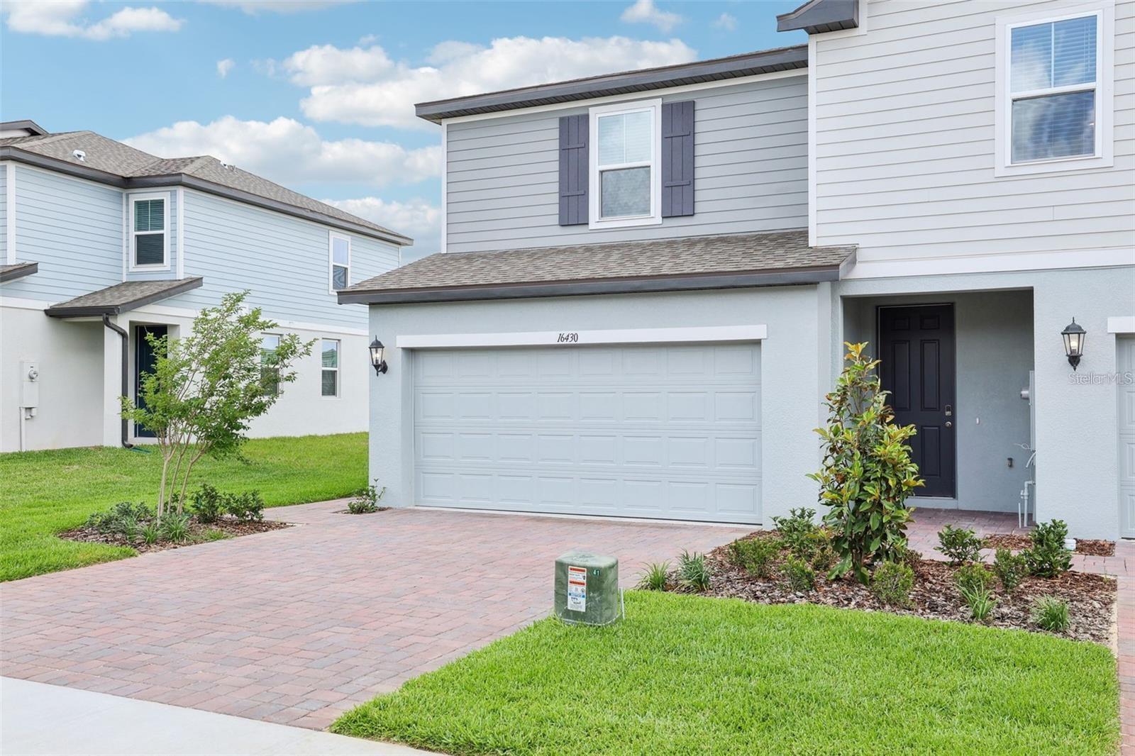 Image 3 of 32 For 16430 Bird Of Paradise Avenue