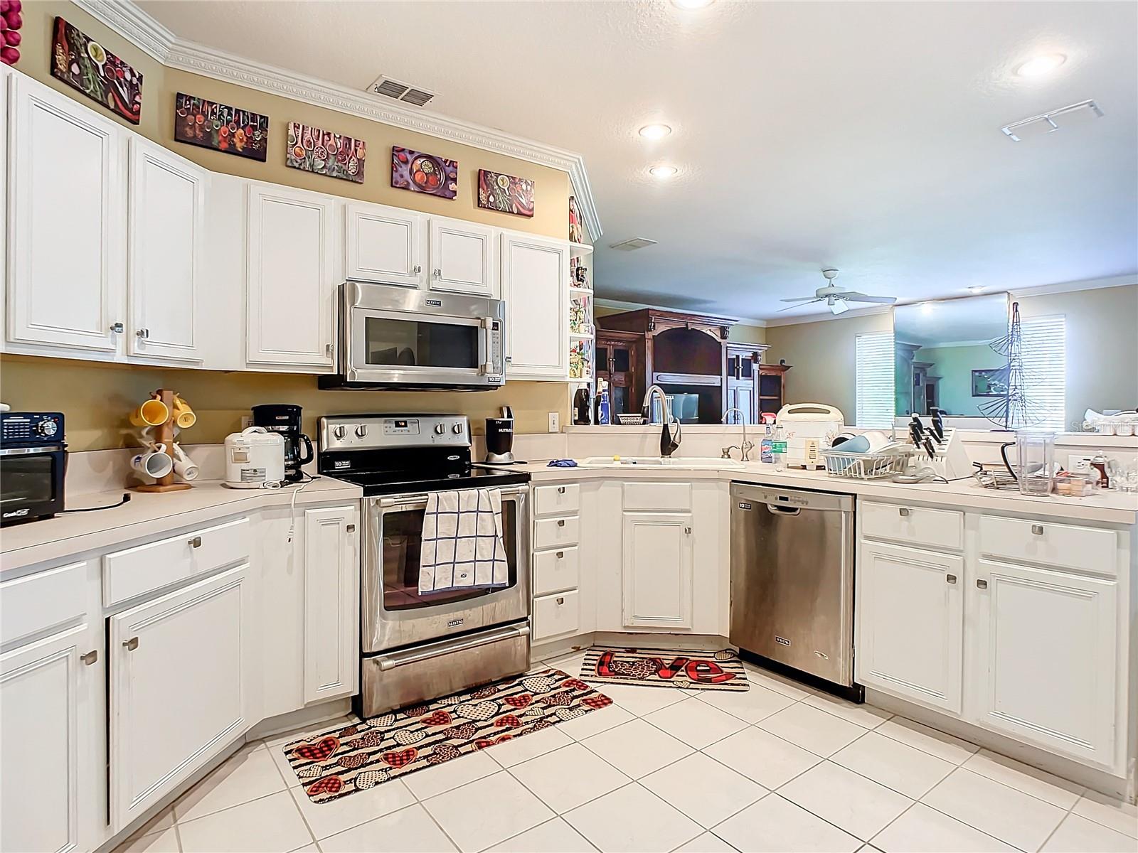 Image 20 of 53 For 3228 Abalone Boulevard