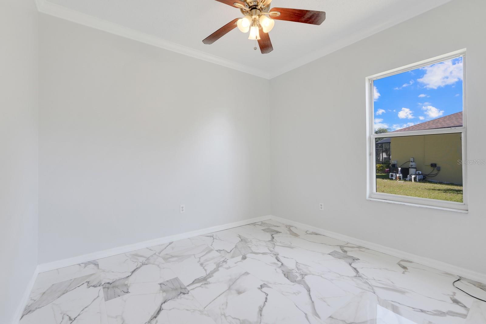 Image 24 of 36 For 206 Redwood Bark Trail