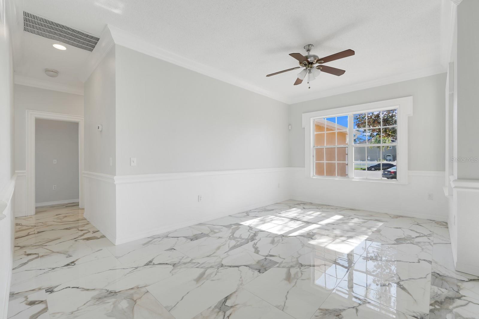 Image 3 of 36 For 206 Redwood Bark Trail