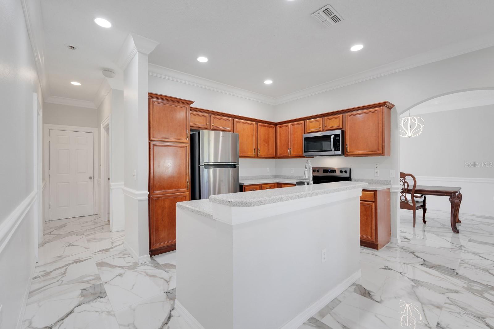 Image 4 of 36 For 206 Redwood Bark Trail