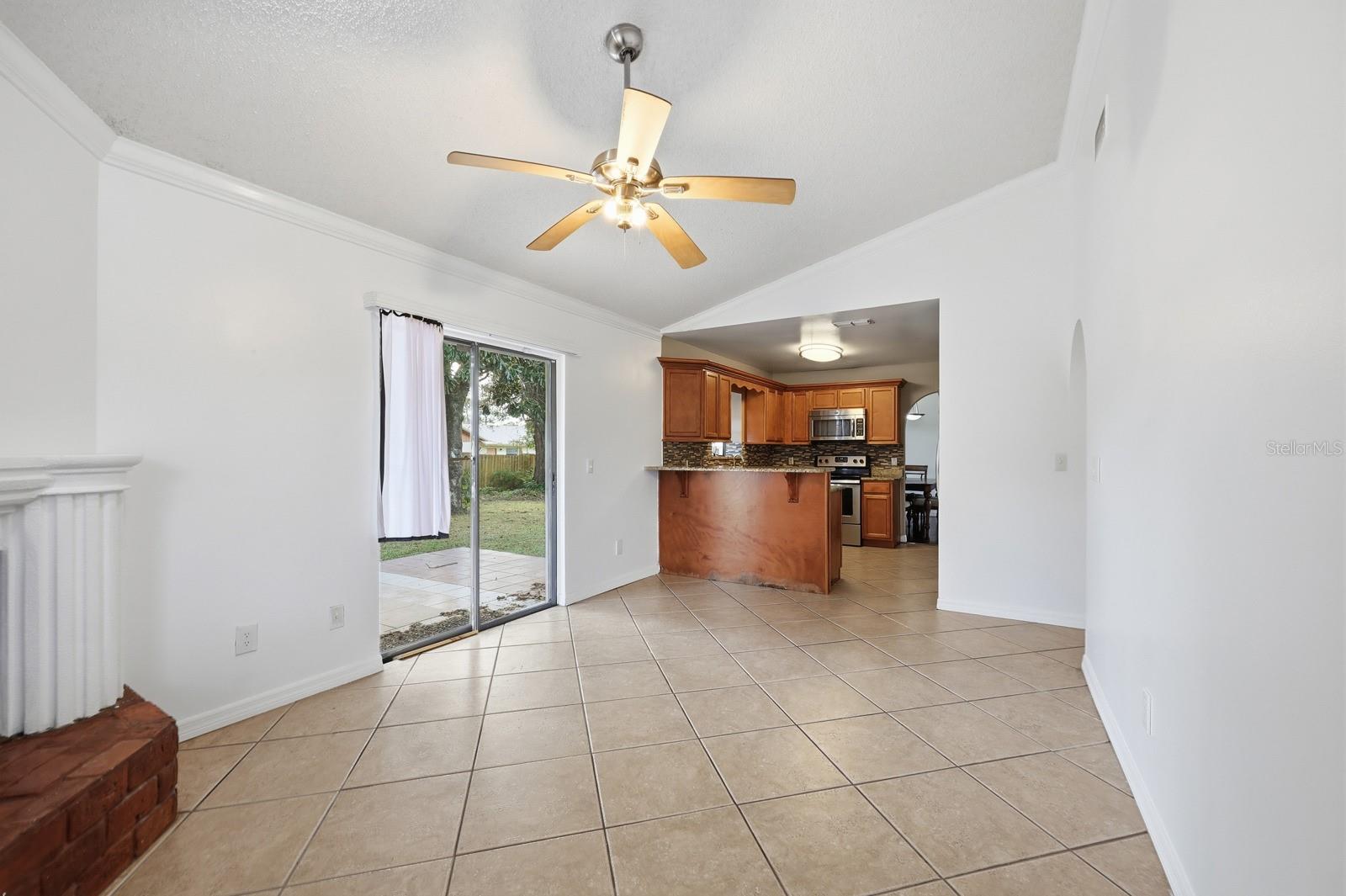 Image 17 of 35 For 1615 Martinsville Court