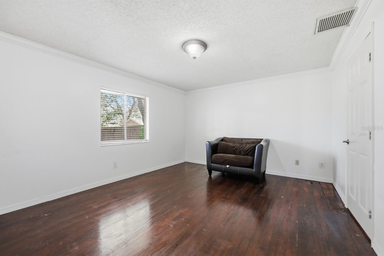 Image 18 of 35 For 1615 Martinsville Court