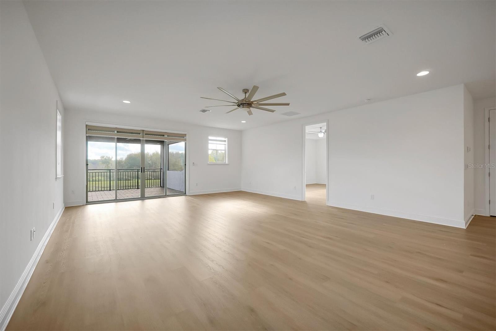 Image 26 of 63 For 13024 Bottesford Drive