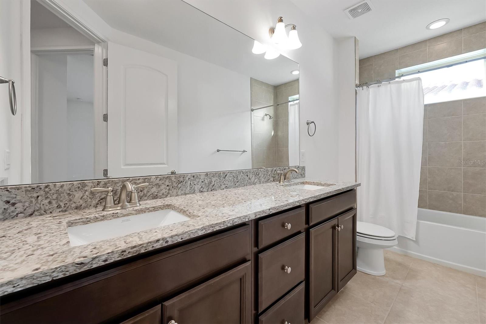 Image 34 of 63 For 13024 Bottesford Drive