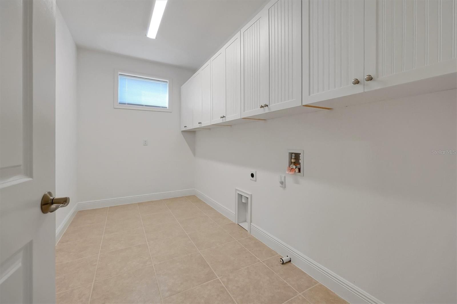 Image 36 of 63 For 13024 Bottesford Drive