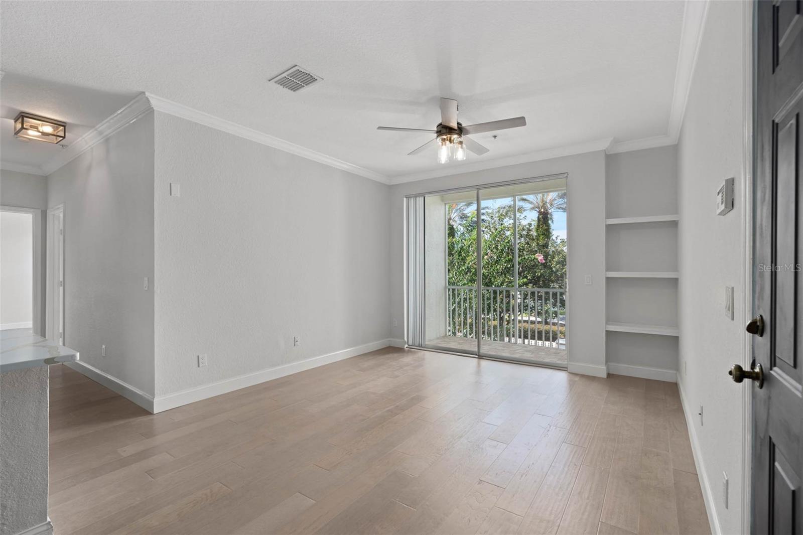 Image 3 of 45 For 2740 Maitland Crossing Way 206