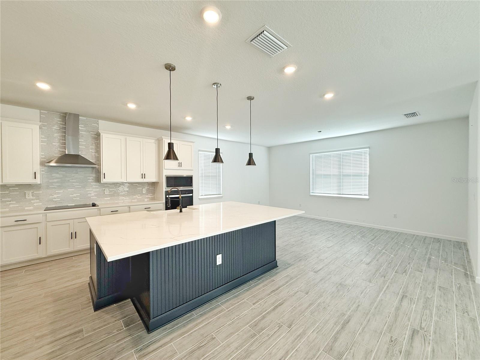 Image 4 of 32 For 4671 Cragmere Loop