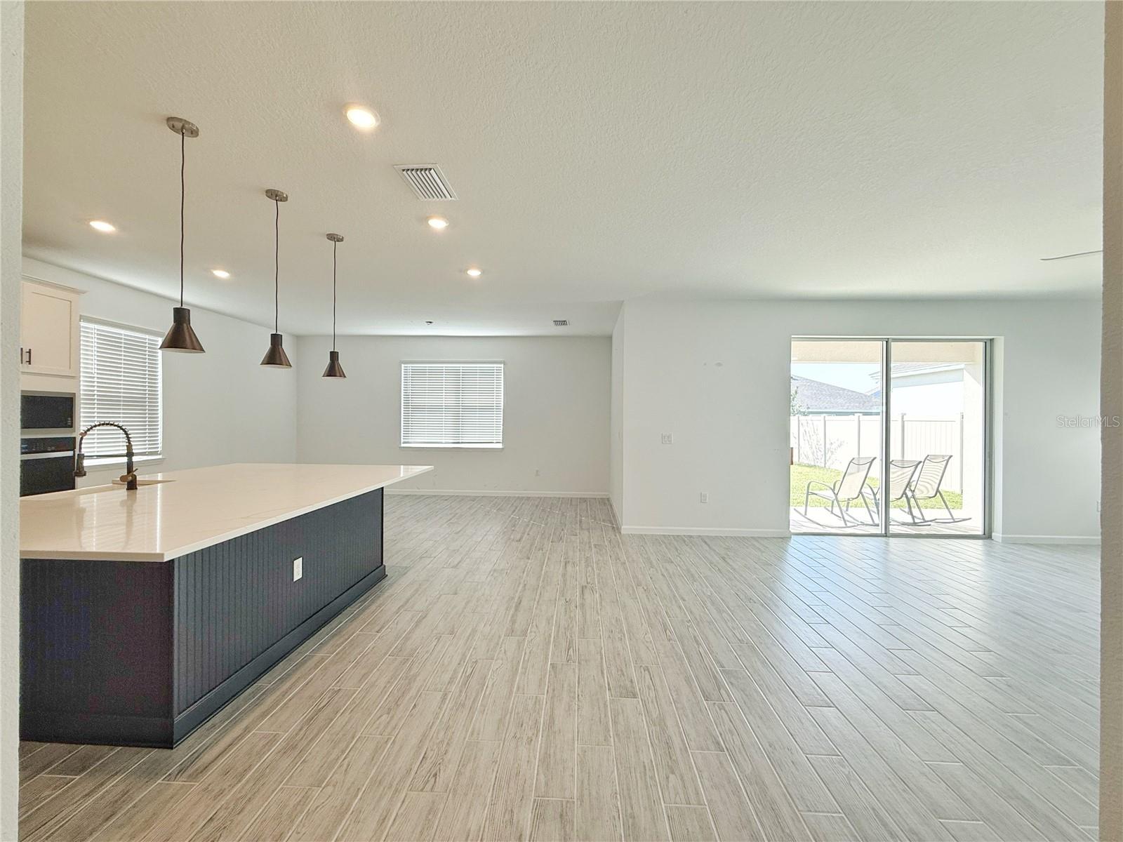 Image 5 of 32 For 4671 Cragmere Loop