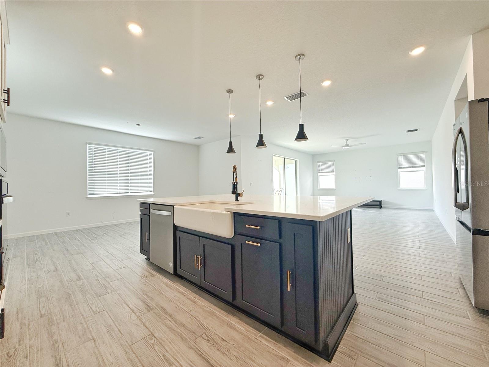 Image 6 of 32 For 4671 Cragmere Loop