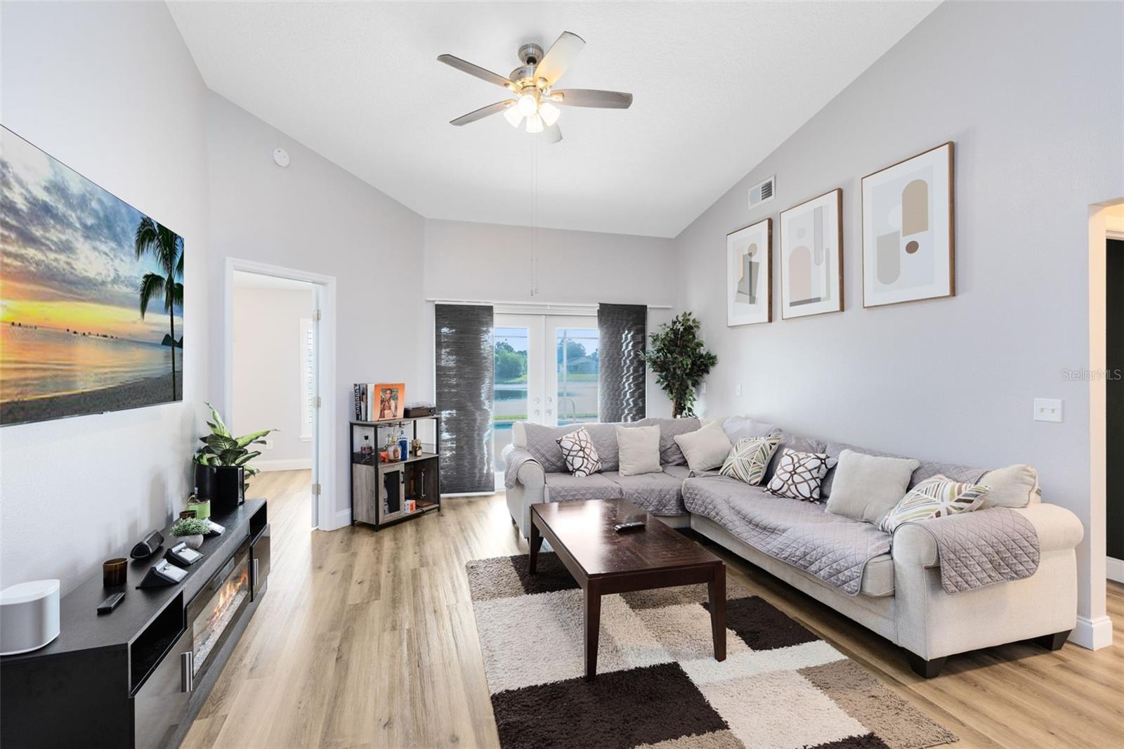 Image 7 of 28 For 1200 Clear Creek Circle