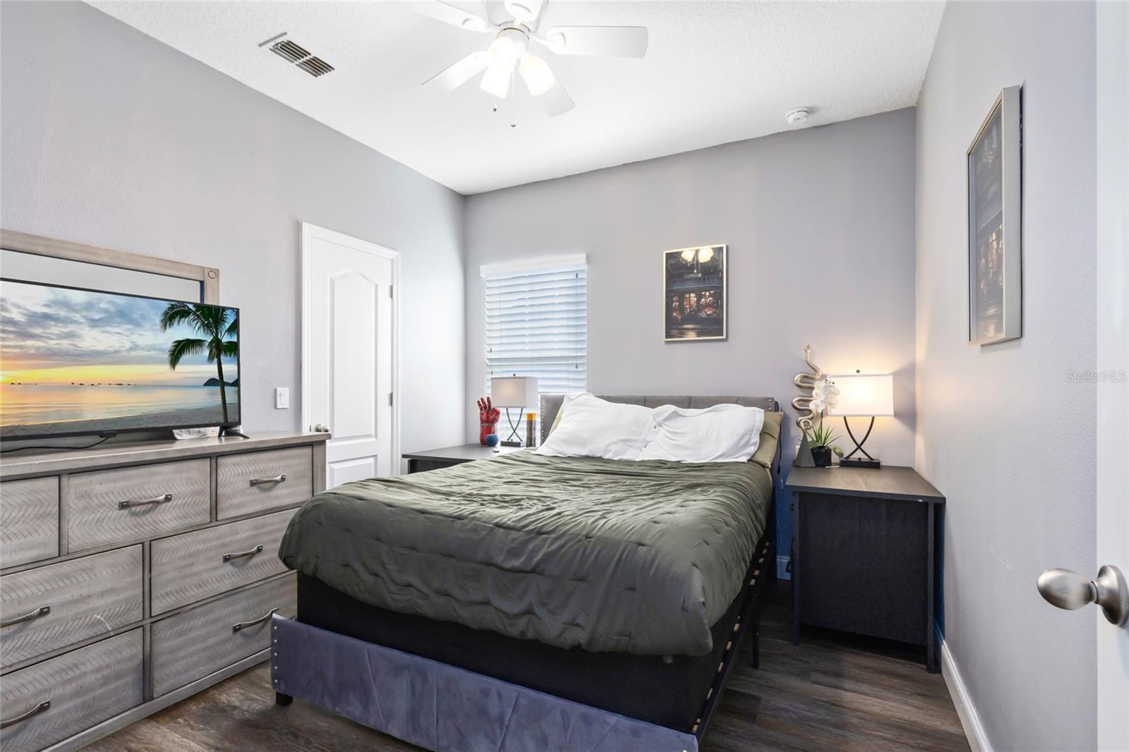 Image 22 of 50 For 8556 Tavistock Lakes Boulevard