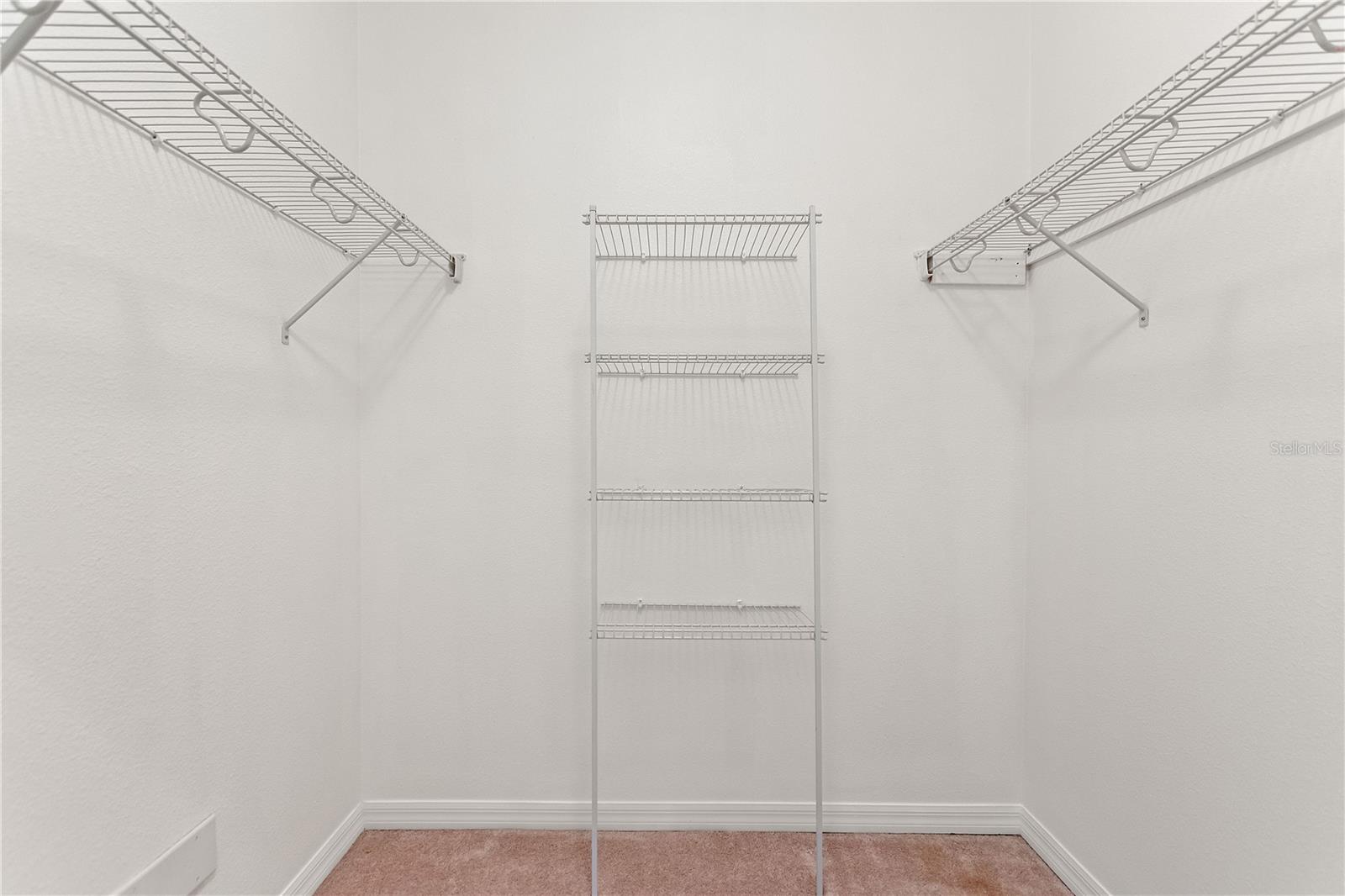 Image 13 of 35 For 519 Cadiz Drive