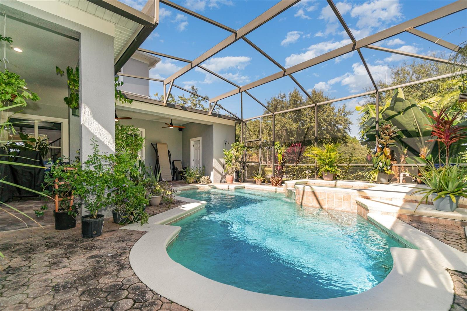 Image 34 of 41 For 6905 Nobleton Drive