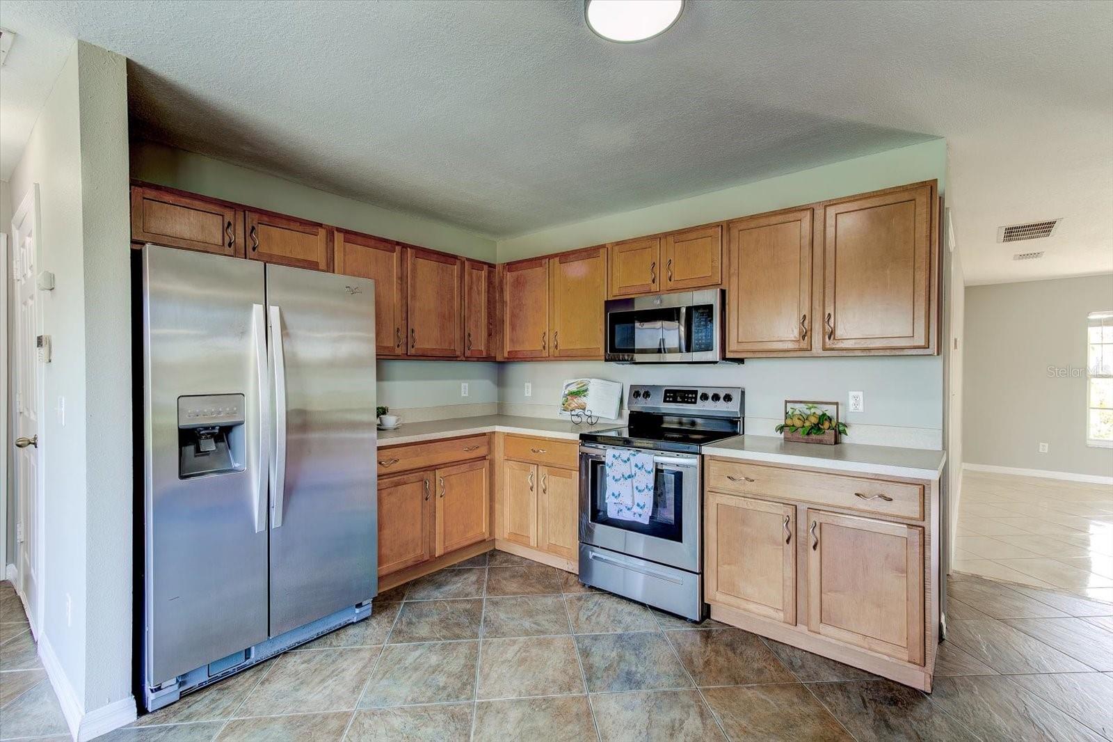 Image 13 of 57 For 807 Belhaven Drive