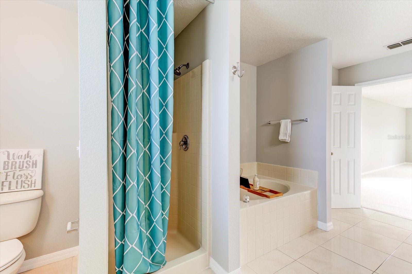 Image 33 of 57 For 807 Belhaven Drive