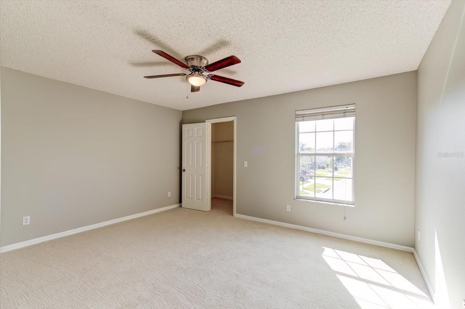 Image 37 of 57 For 807 Belhaven Drive