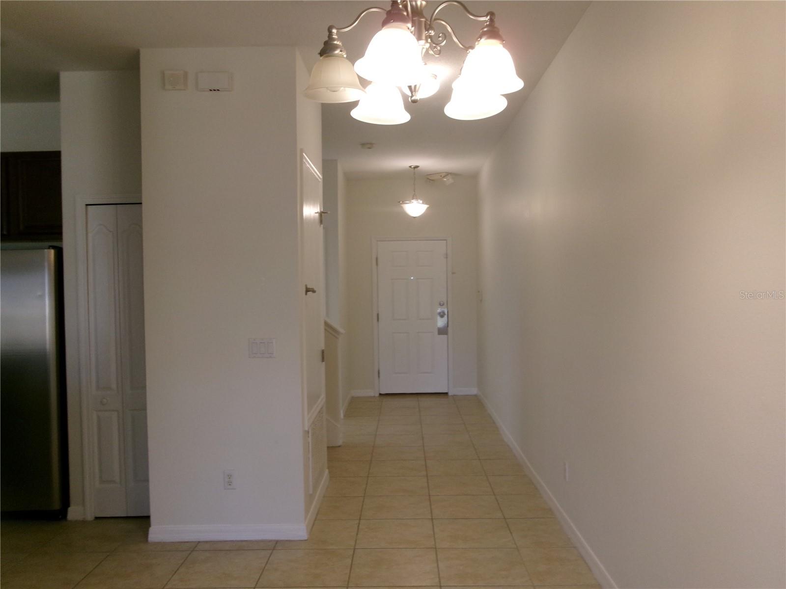 Image 12 of 47 For 8969 Majesty Palm Road