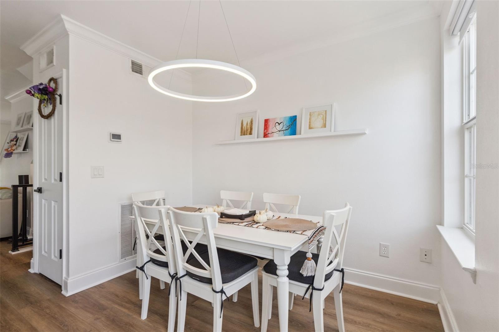 Image 15 of 68 For 1028 Waterside Drive