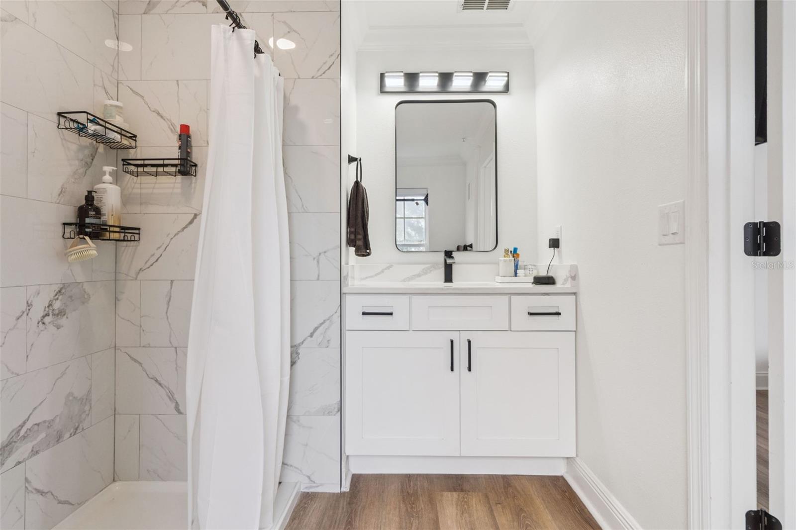 Image 28 of 68 For 1028 Waterside Drive