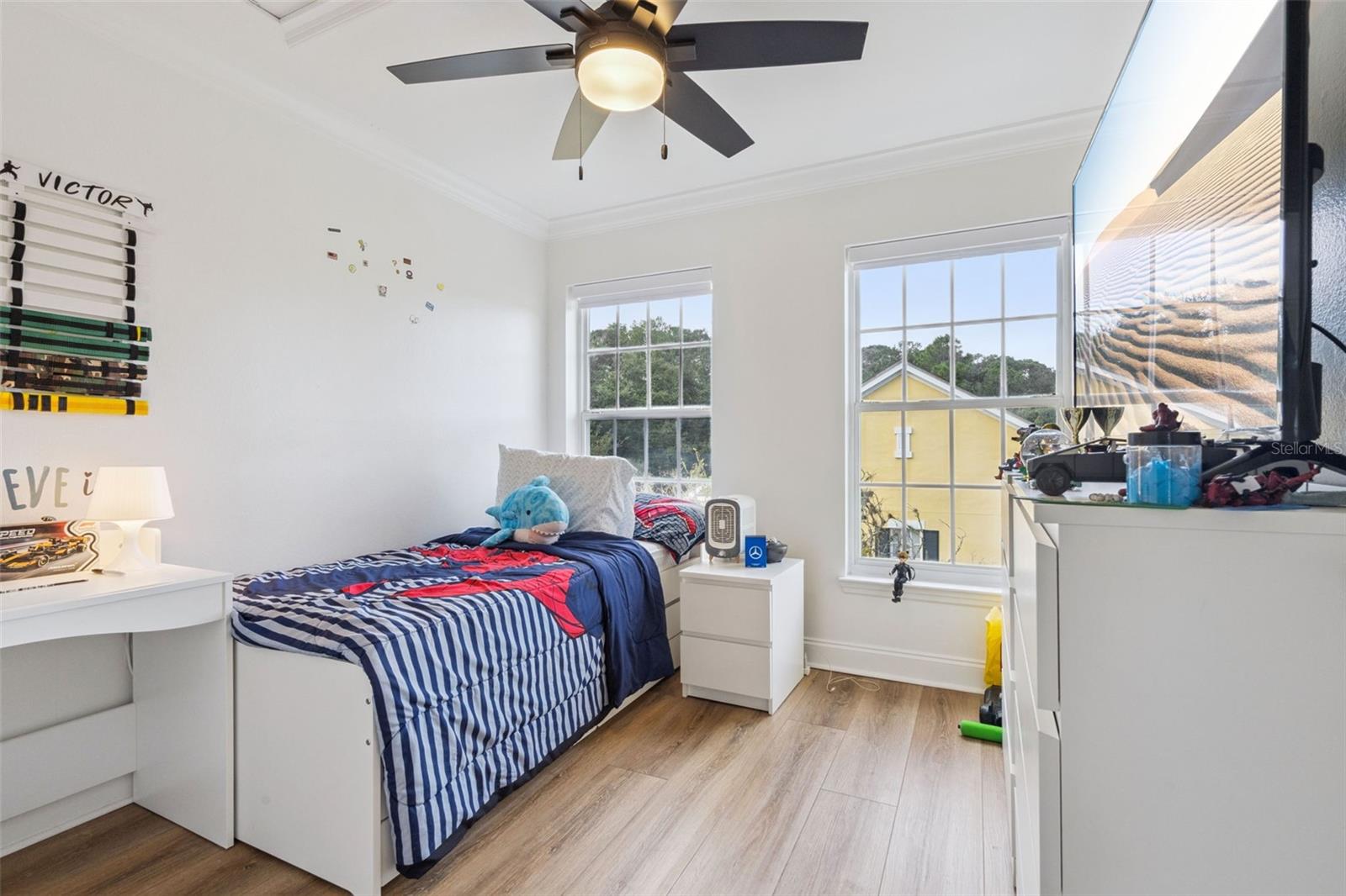 Image 31 of 68 For 1028 Waterside Drive