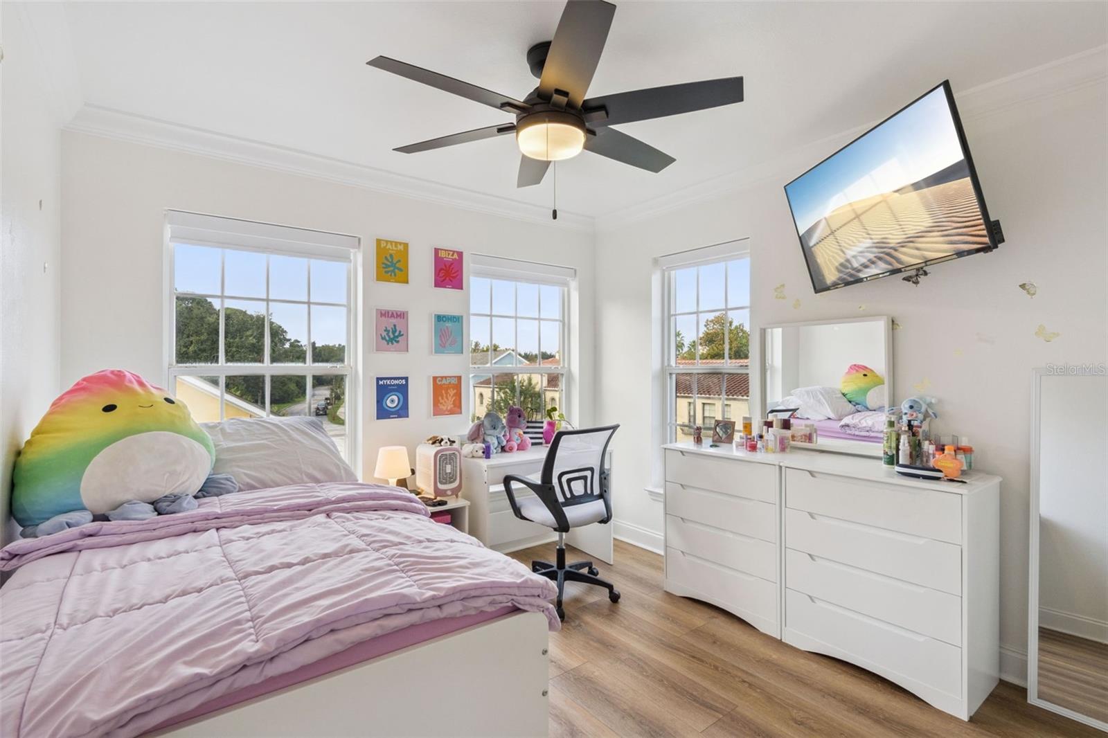 Image 32 of 68 For 1028 Waterside Drive