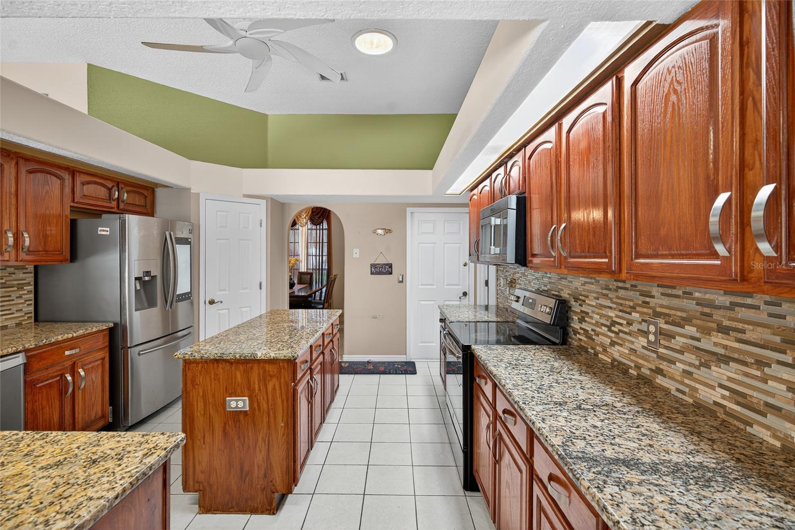 Image 17 of 50 For 937 Cumberland Circle