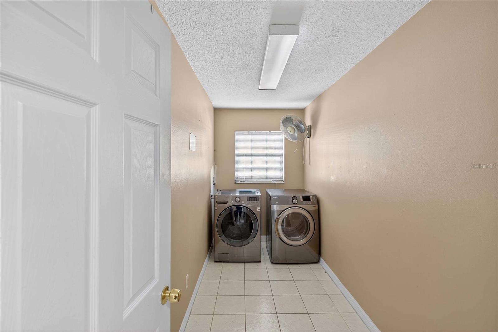 Image 18 of 50 For 937 Cumberland Circle