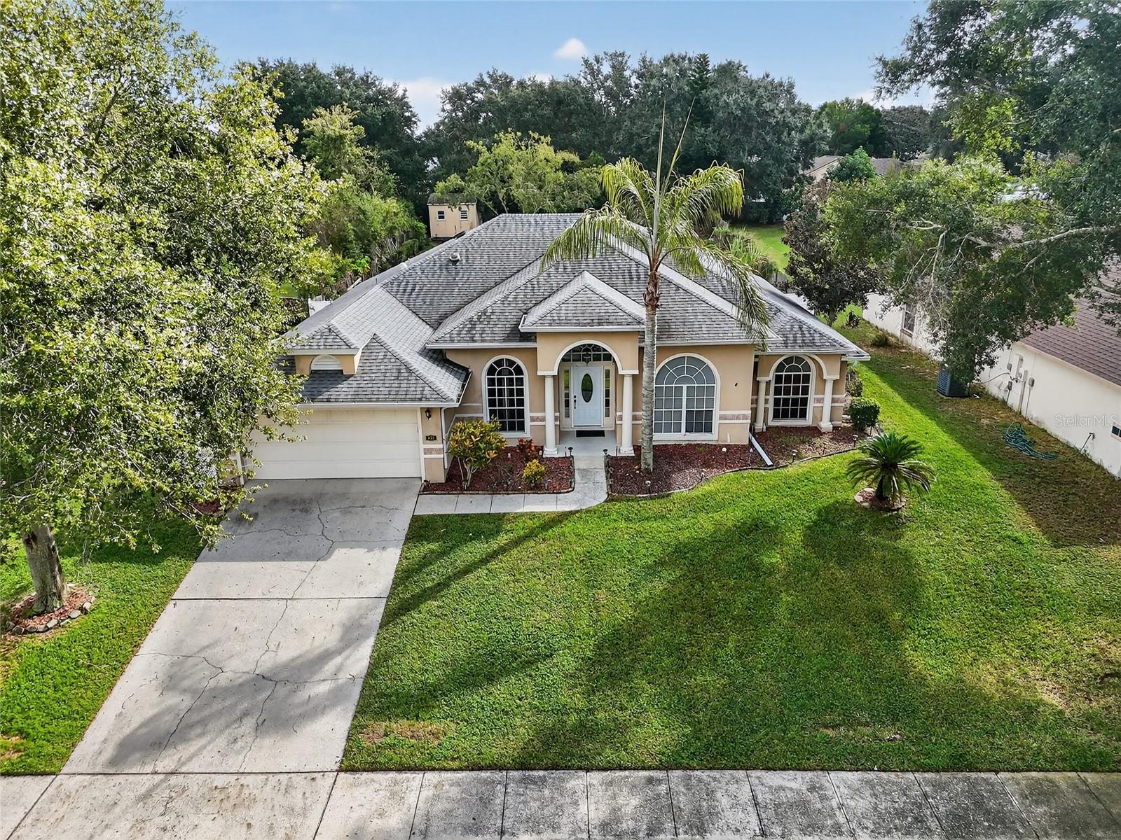 Image 2 of 50 For 937 Cumberland Circle