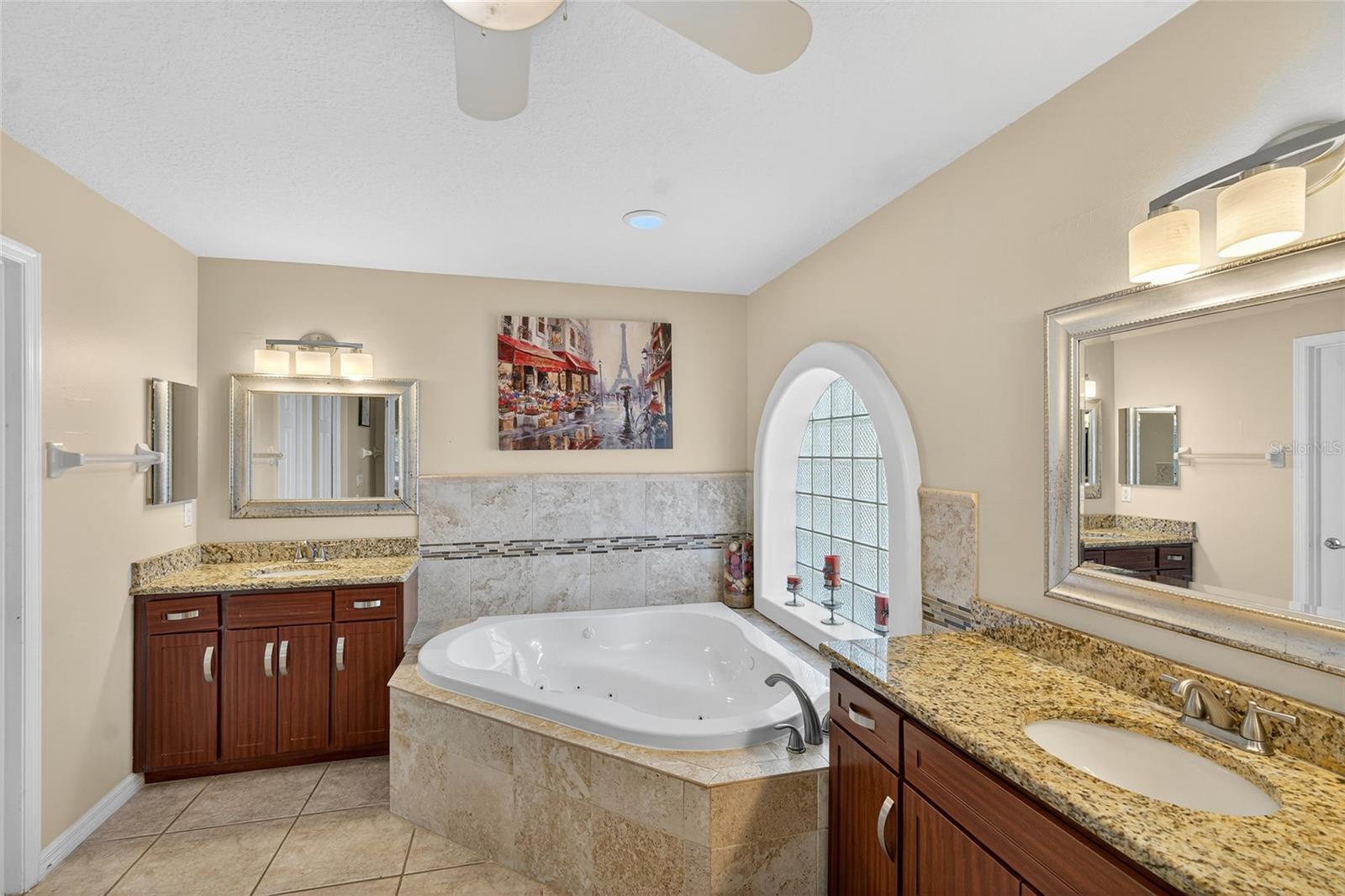 Image 22 of 50 For 937 Cumberland Circle