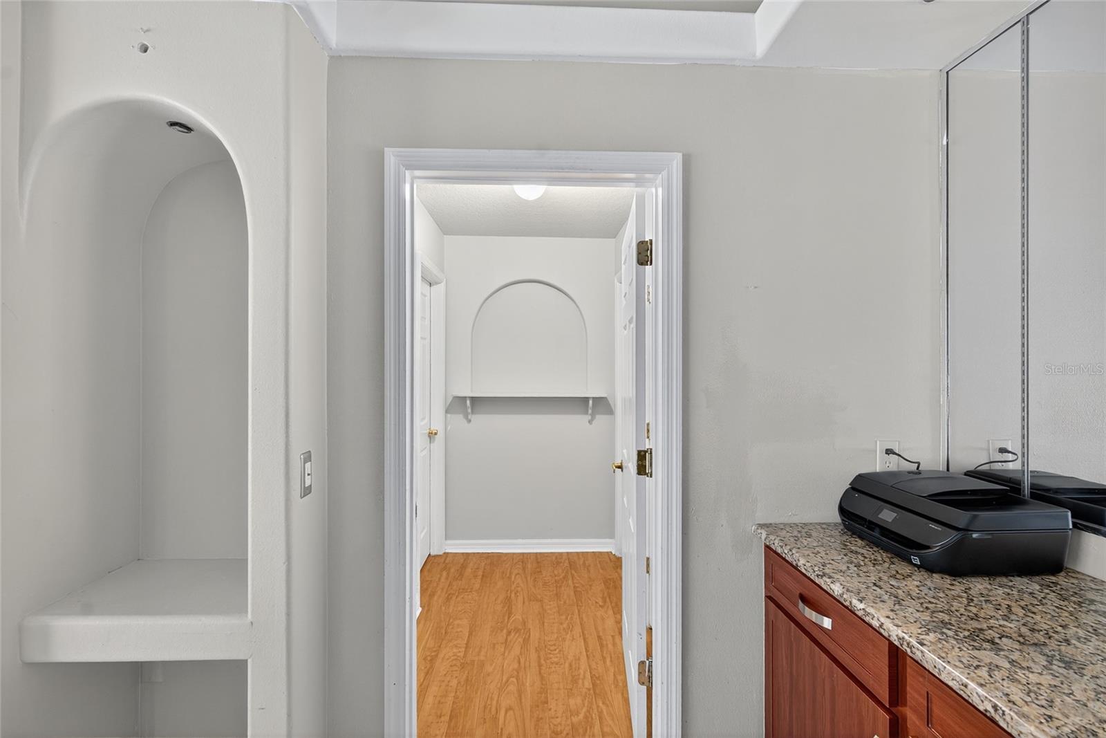 Image 25 of 50 For 937 Cumberland Circle