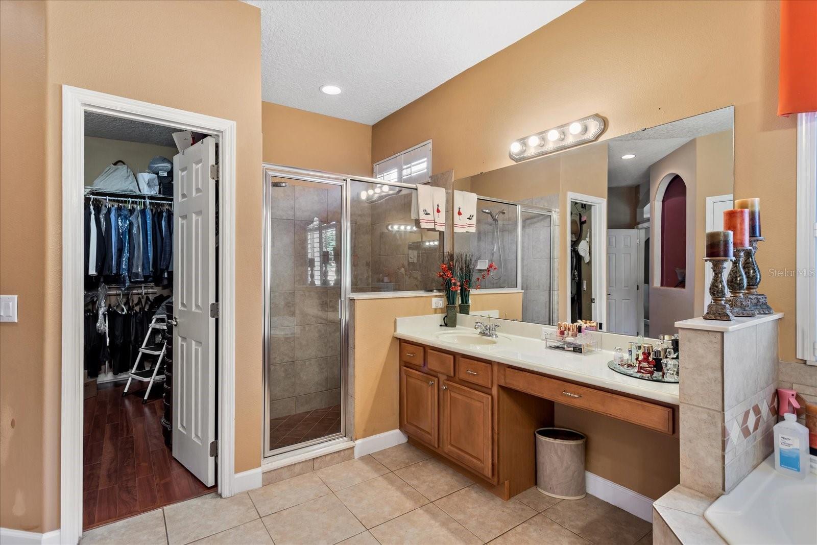 Image 21 of 43 For 11714 Delwick Drive