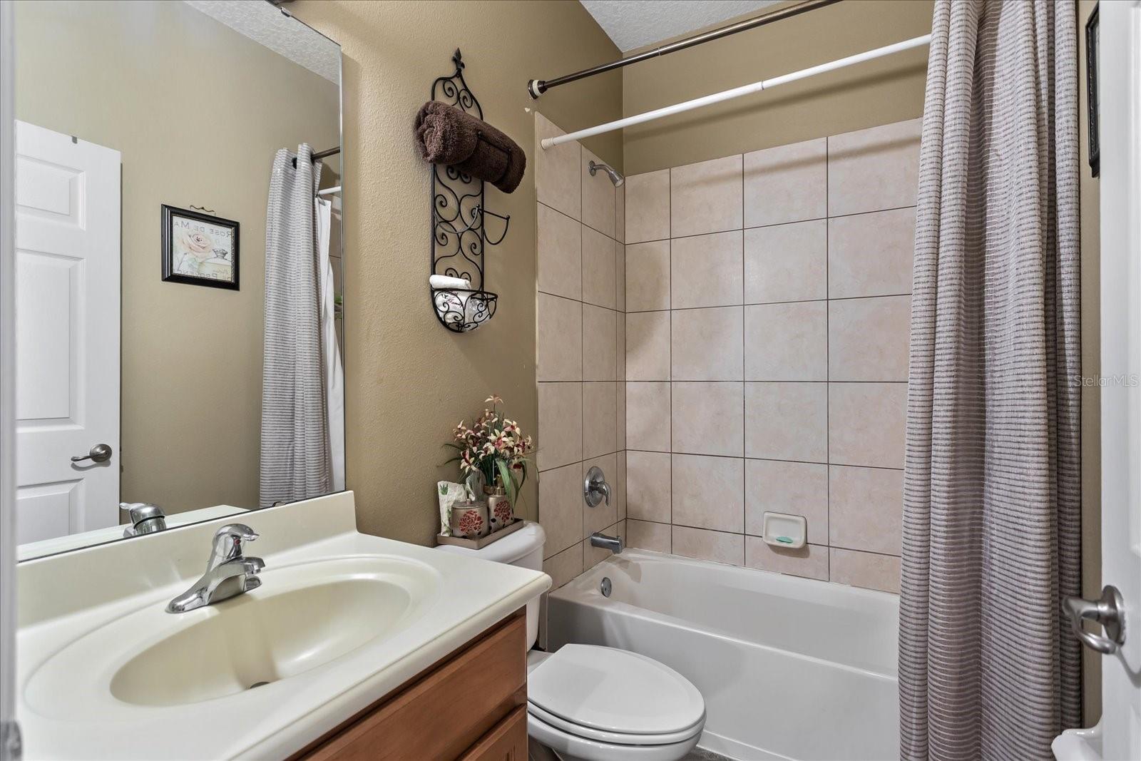 Image 25 of 43 For 11714 Delwick Drive