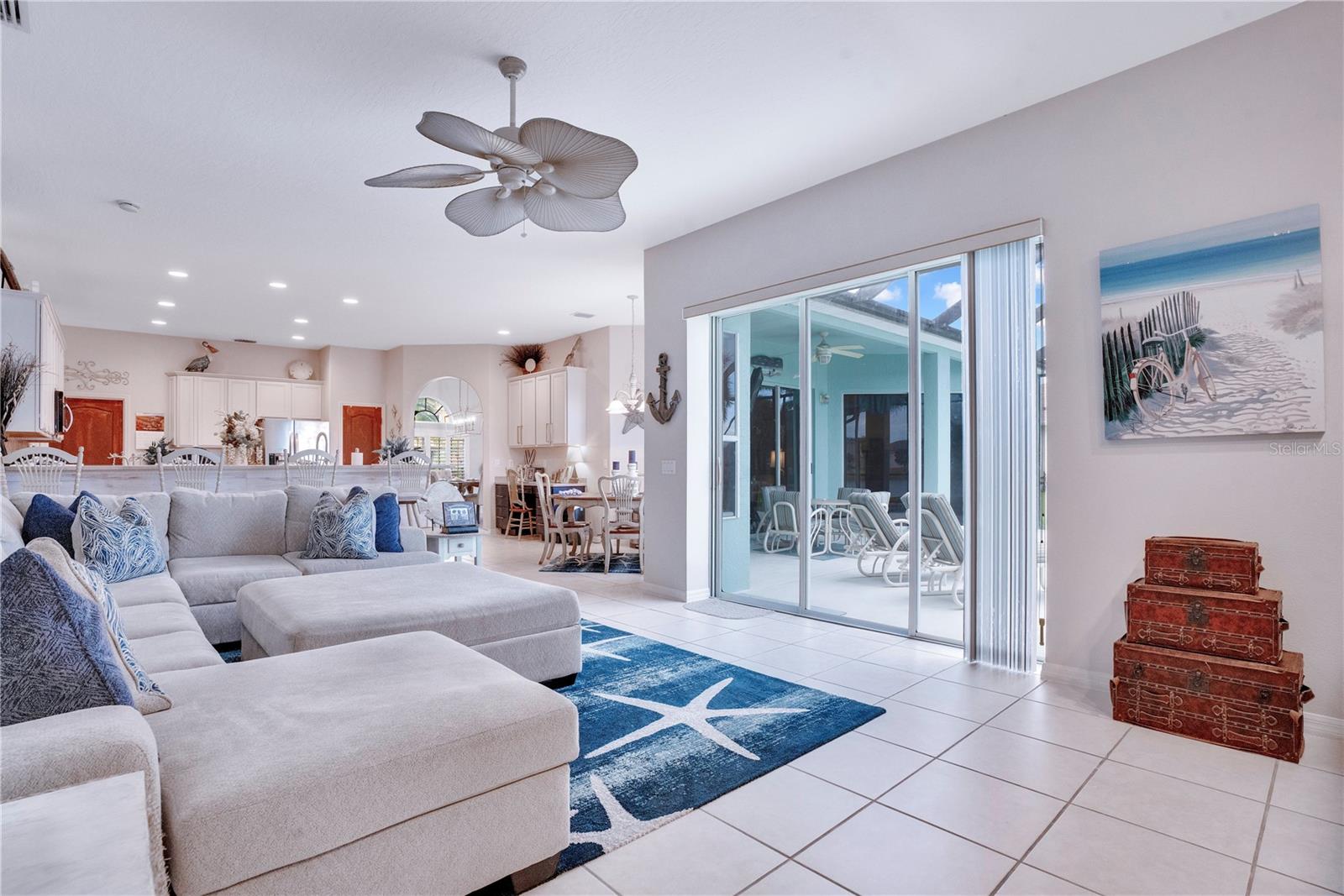 Image 13 of 59 For 3637 Peninsula Circle