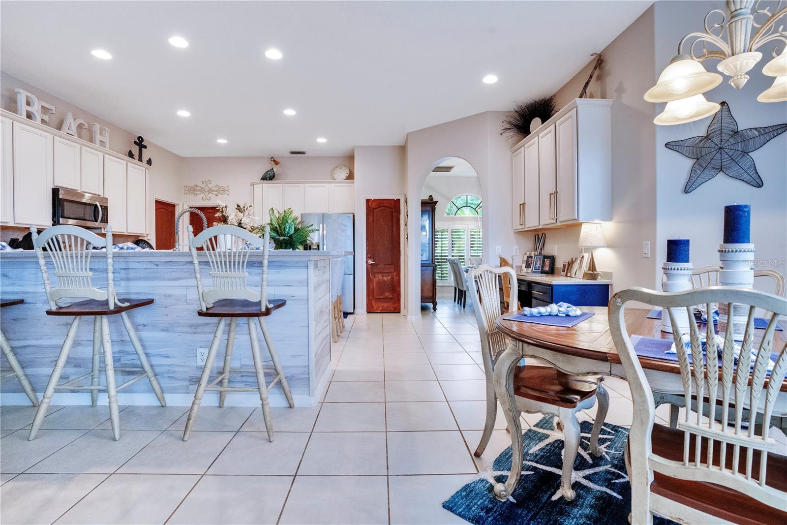 Image 15 of 59 For 3637 Peninsula Circle