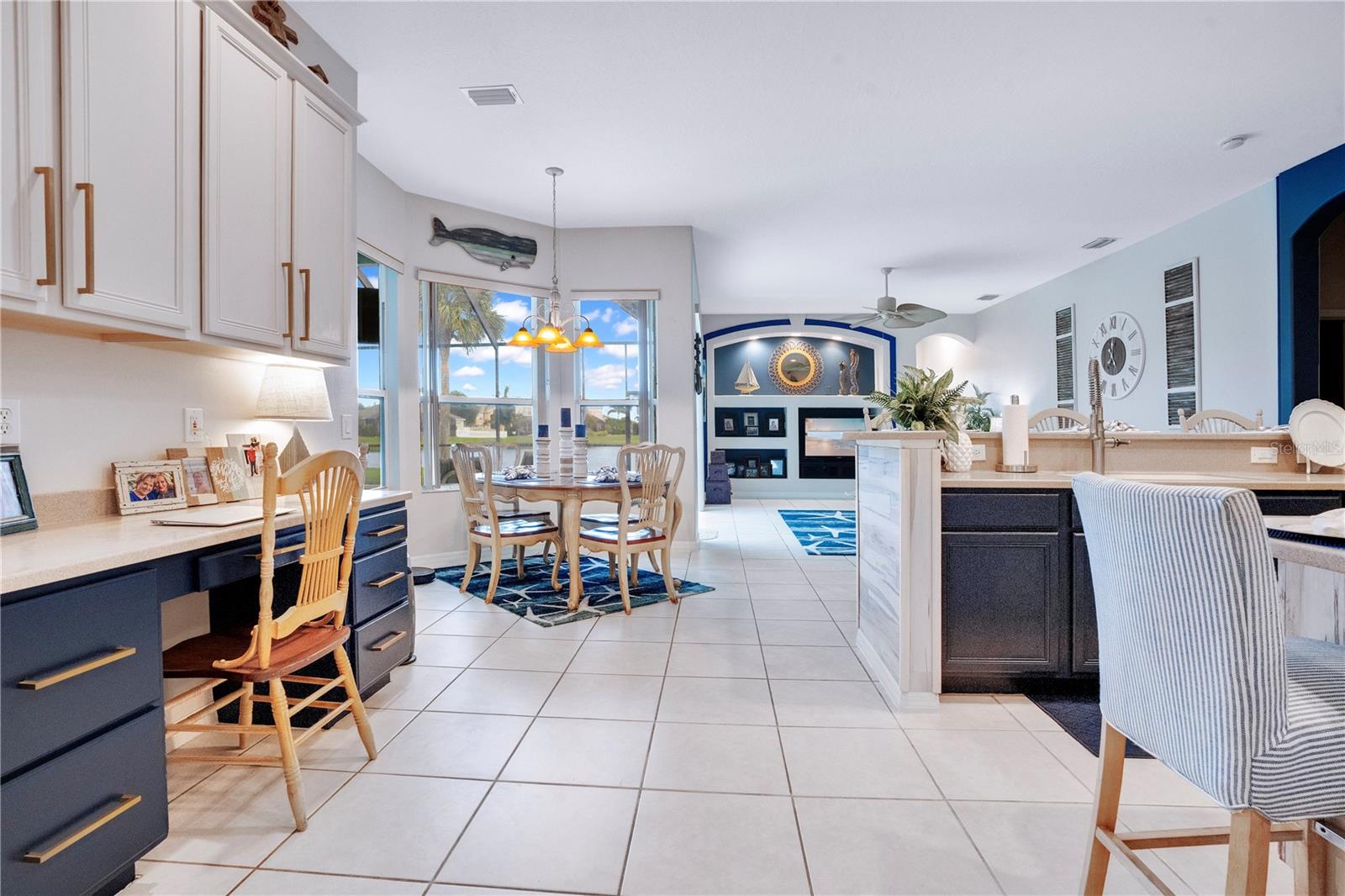 Image 19 of 59 For 3637 Peninsula Circle