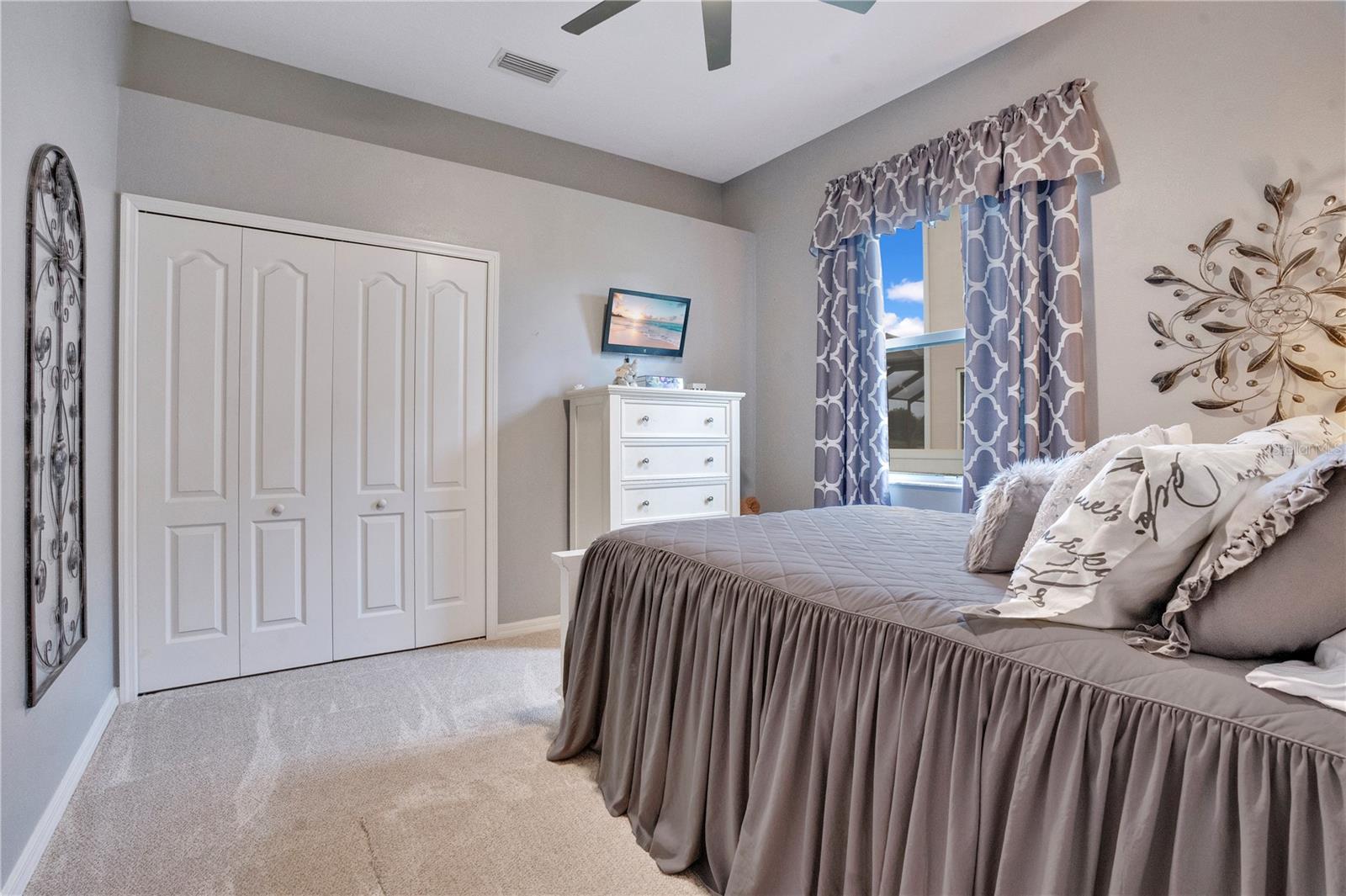 Image 27 of 59 For 3637 Peninsula Circle