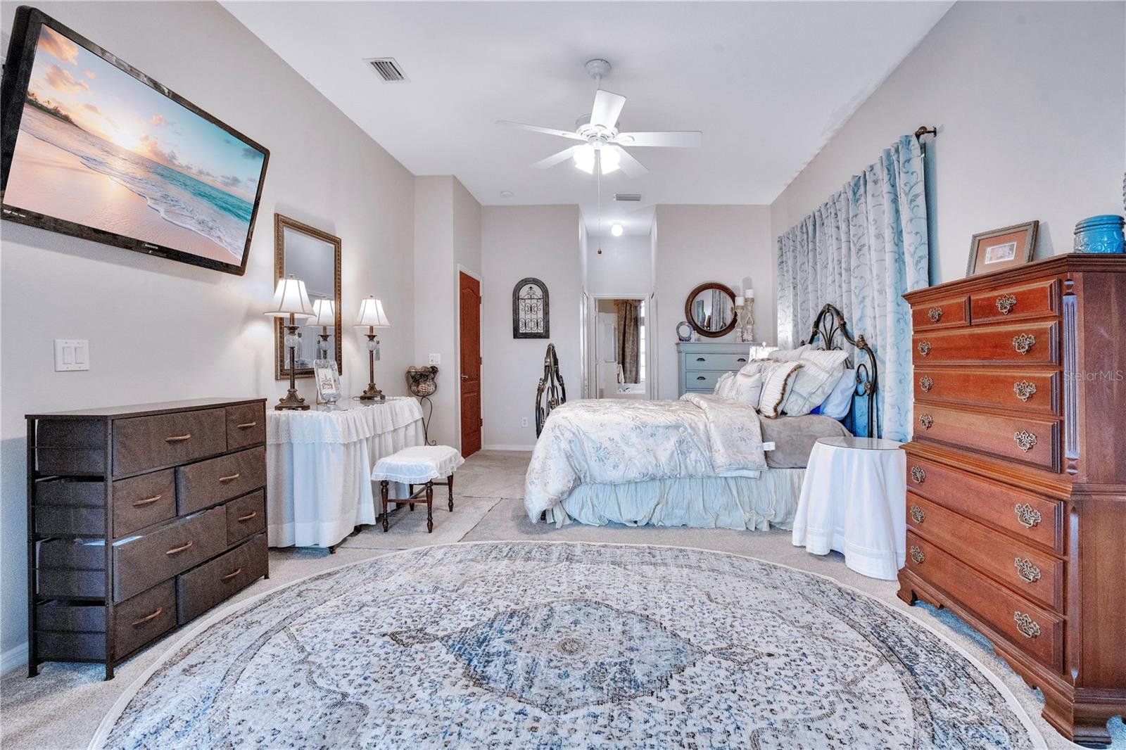 Image 32 of 59 For 3637 Peninsula Circle