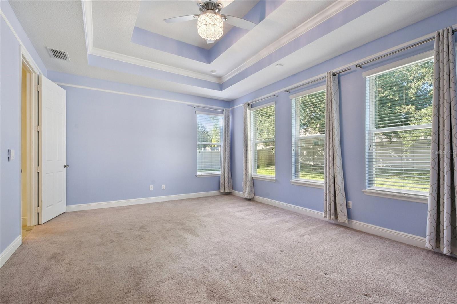 Image 16 of 45 For 4940 Palmetto Park Drive