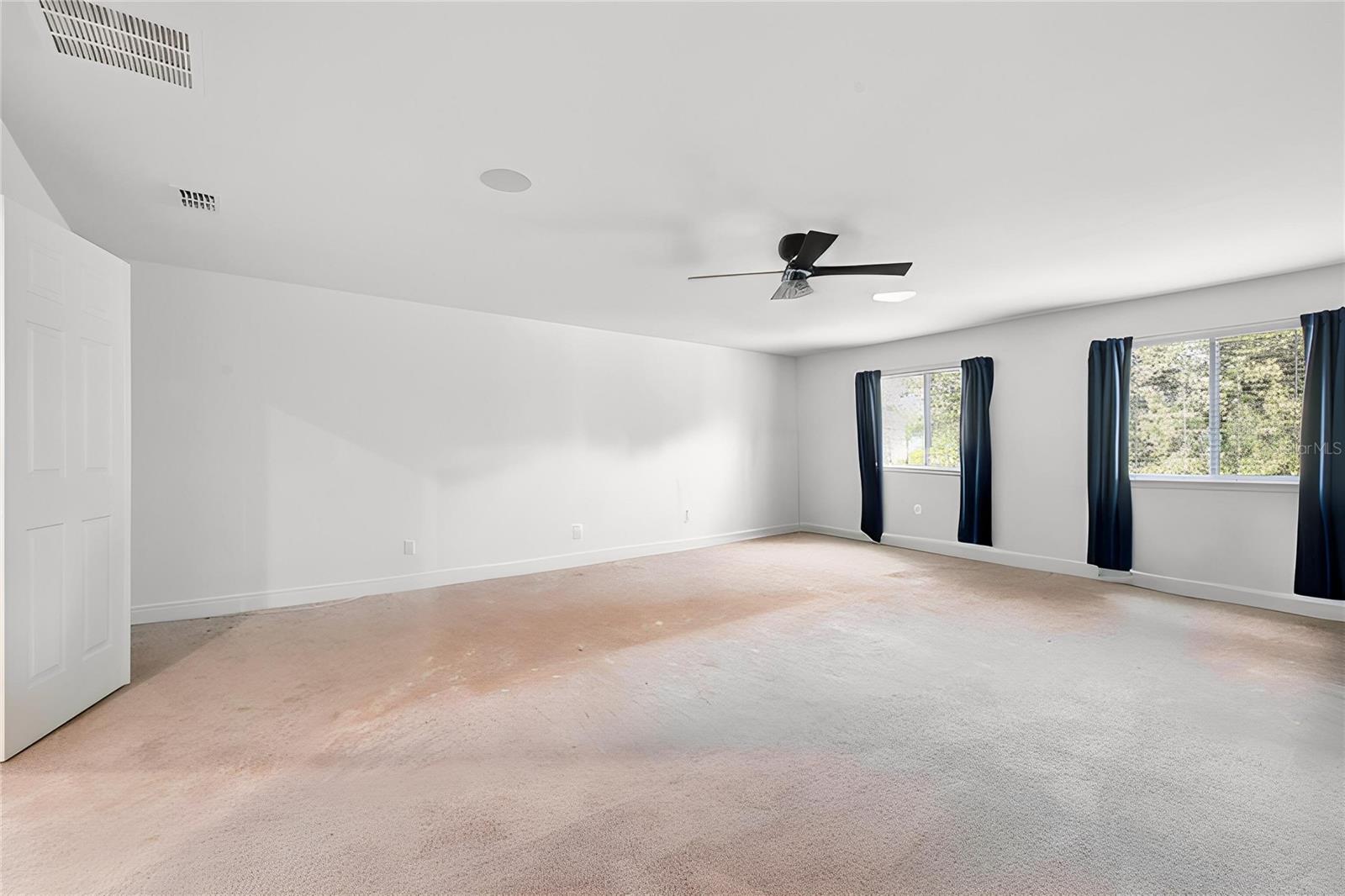 Image 21 of 45 For 4940 Palmetto Park Drive