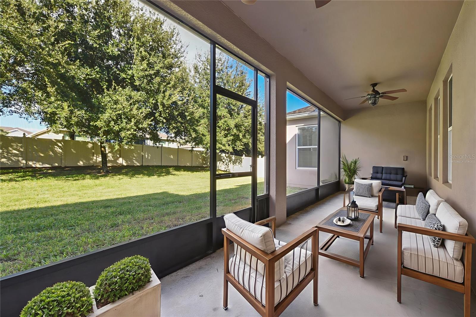 Image 36 of 45 For 4940 Palmetto Park Drive