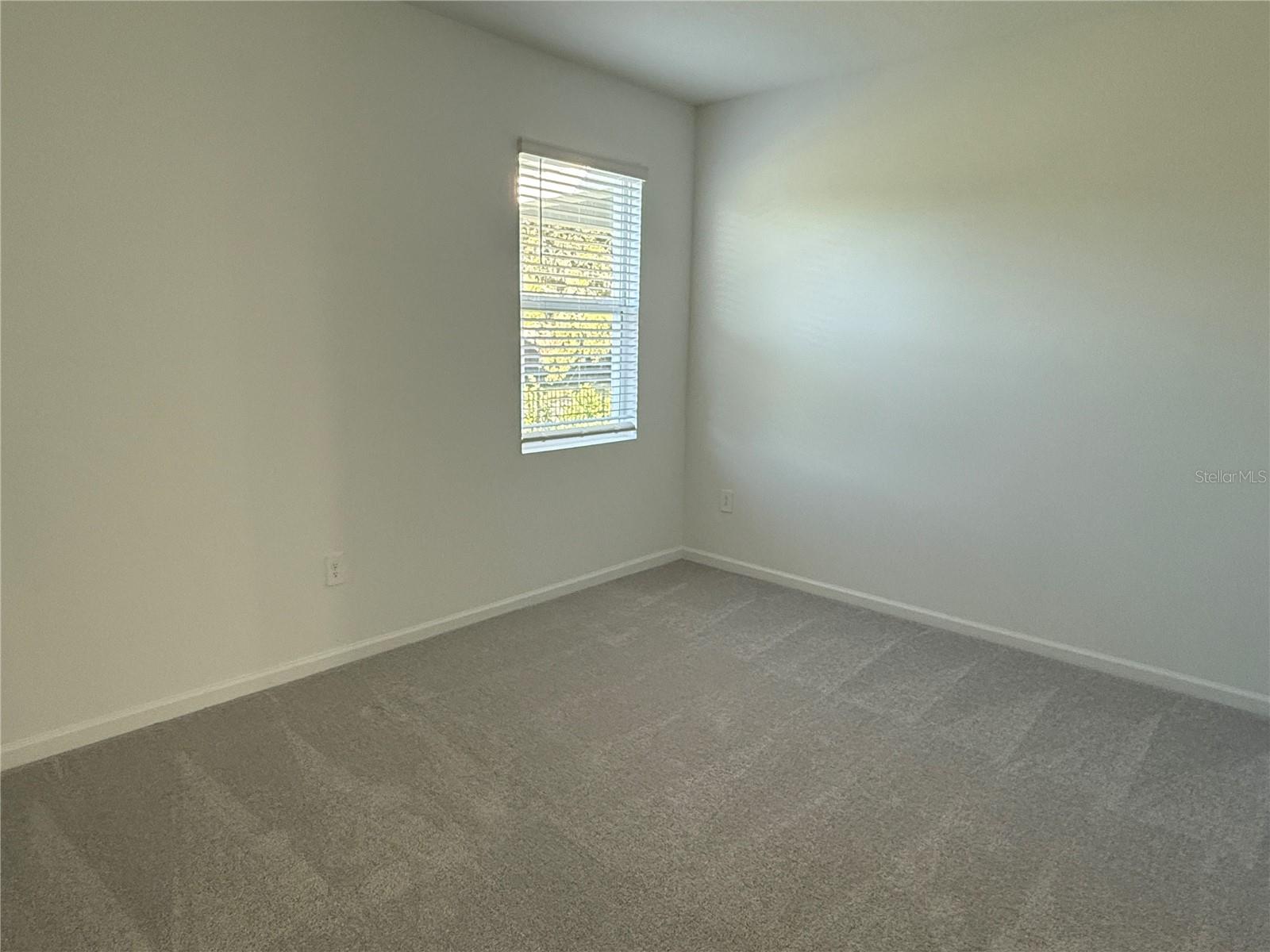 Image 12 of 29 For 2263 Rider Rain Lane